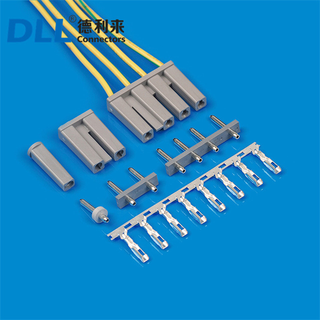 fil équivalent TJC1 à pas de 10-8...8 mm vers connecteur dip de carte